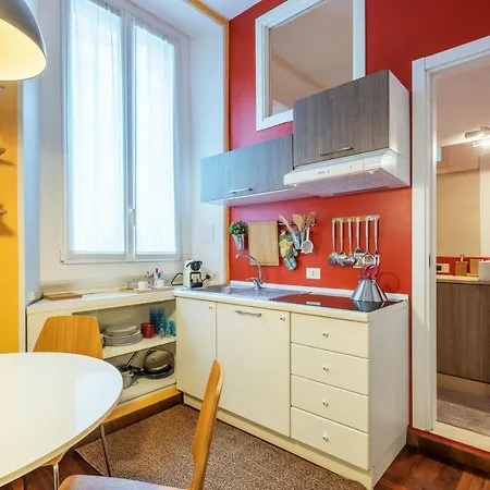 Easylife - - Menotti 16a - Porta Venezia * Milano